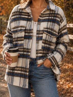 H&M Shacket Womens Size Small Plaid Beige Blue Button Down Wool Blend Heavyweigh